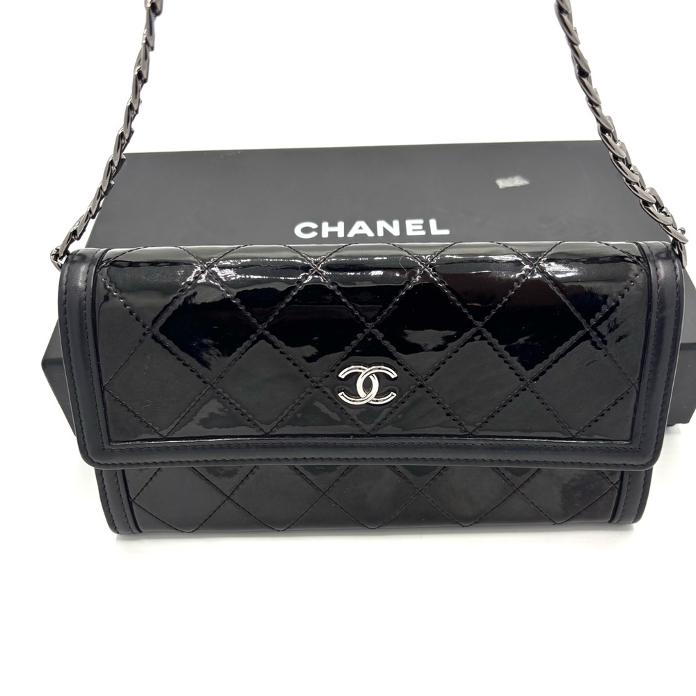 CHANEL Black Quilted Patent Leather Wallet with Elegant Silver Accents
